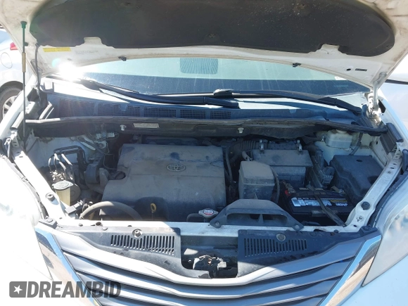 2011 Toyota Sienna XLE with VIN 5TDDK3DCXBS029961, listed as a IAAI auction lot 42228356 with 251,571 mi miles and . Bid and sale history available at DreamBid. Image 10.