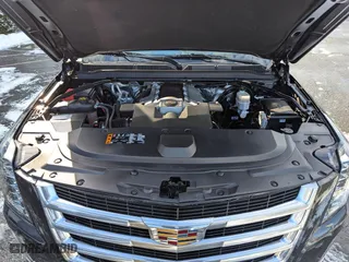 2017 Cadillac Escalade Luxury with VIN 1GYS4BKJ4HR328022, listed as a Copart auction lot 44644815 with 87,383 mi miles and Clean Title. Bid and sale history available at carsss.com. Image 7.