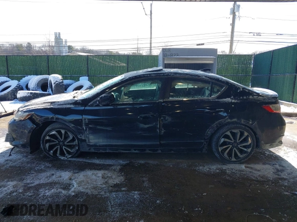 2018 Acura ILX Special Edition with VIN 19UDE2F41JA001325, listed as a IAAI auction lot 41386222 with 49,576 mi miles. Bid and sale history available at carsss.com. Image 15.