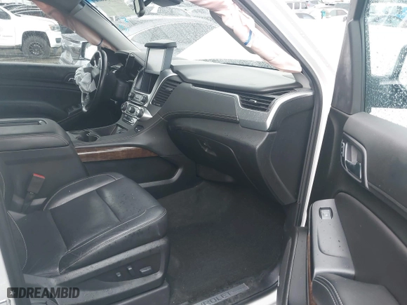 2018 Chevrolet Tahoe LT with VIN 1GNSKBKC7JR351112, listed as a IAAI auction lot 41732631 with 103,771 mi miles. Bid and sale history available at carsss.com. Image 5.