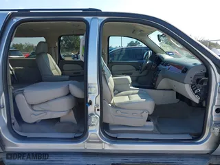 2012 Chevrolet Suburban LT with VIN 1GNSCJE01CR220186, listed as a IAAI auction lot 41476520 with 117,714 mi miles. Bid and sale history available at carsss.com. Image 14.