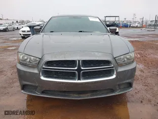 2011 Dodge Charger SE with VIN 2B3CL3CG6BH608460, listed as a IAAI auction lot 41489091 with 113,190 mi miles. Bid and sale history available at carsss.com. Image 6.