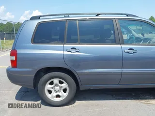 2005 Toyota Highlander z VIN JTEGD21AX50118405, wystawiony jako IAAI lot #42458352 z przebiegiem 198 770 mil mil oraz . Historia ofert i sprzedaży dostępna na DreamBid. Obrazek 12.