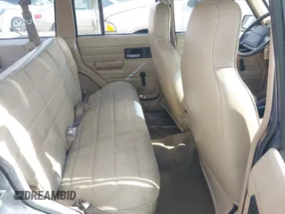 1995 Jeep Cherokee SE with VIN 1J4FT28SXSL639064, listed as a IAAI auction lot 42245489 with 171,443 mi miles and . Bid and sale history available at DreamBid. Image 8.
