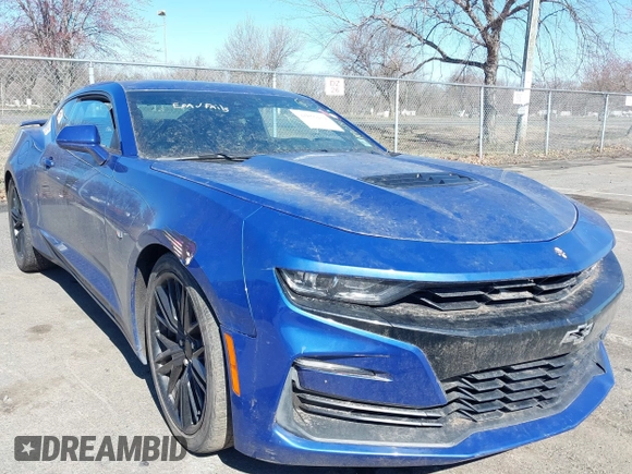 2019 Chevrolet Camaro 2SS with VIN 1G1FH1R75K0119814, listed as a IAAI auction lot 41850434 with 49,567 mi miles and . Bid and sale history available at carsss.com. Image 1.