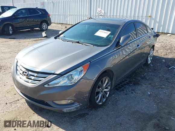 2013 Hyundai Sonata Limited with VIN 5NPEC4AC5DH676109, listed as a IAAI auction lot 41993081 with 290,920 mi miles and . Bid and sale history available at carsss.com. Image 18.