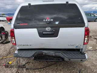 2019 Nissan Frontier SV z VIN 1N6DD0EV7KN791303, wystawiony jako Copart lot #56404525 z przebiegiem 42 891 mil mil oraz Szkoda całkowita • Salvage title. Historia ofert i sprzedaży dostępna na DreamBid. Obrazek 6.