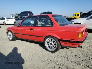 1991 BMW 3 Series z VIN WBAAF9315MEE66432, wystawiony jako Copart lot #89350185 z przebiegiem 162 735 mil mil oraz Czysty tytuł • Clean title. Historia ofert i sprzedaży dostępna na DreamBid. Obrazek 2.