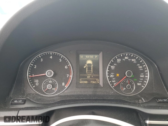 2013 Volkswagen Eos Sport с VIN WVWBW8AH4DV001901, выставлен на аукционе Copart как лот 49924065 с пробегом 60 200 миль миль и Чистый • Clean title. История ставок и продаж доступна на DreamBid. Изображение 9.