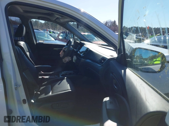 2021 Honda Pilot Special Edition with VIN 5FNYF6H2XMB030592, listed as a IAAI auction lot 41479543 with 16,433 mi miles and . Bid and sale history available at DreamBid. Image 5.