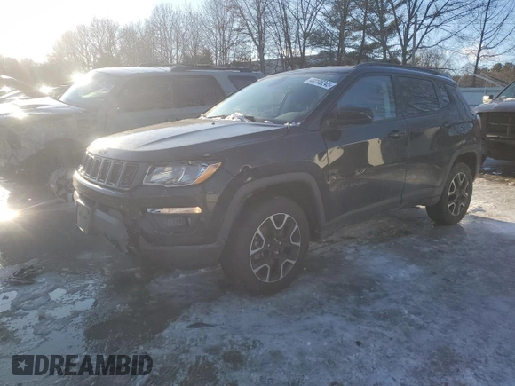 2020 Jeep Compass Sport z VIN 3C4NJDAB7LT210032, wystawiony jako Copart lot #44105245 z przebiegiem 49 059 mil mil oraz Szkoda całkowita • Salvage title. Historia ofert i sprzedaży dostępna na DreamBid. Obrazek 1.