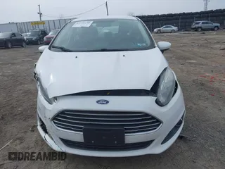 2019 Ford Fiesta SE with VIN 3FADP4BJ1KM133091, listed as a IAAI auction lot 41590193 with 132,320 mi miles. Bid and sale history available at carsss.com. Image 11.