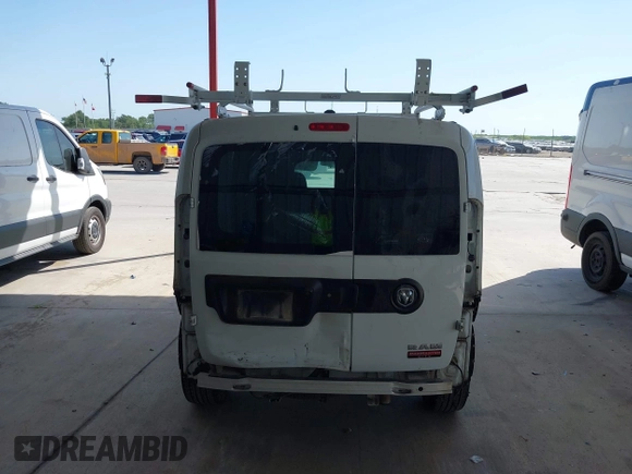 2020 Ram ProMaster City Cargo Tradesman z VIN ZFBHRFAB2L6P67137, wystawiony jako IAAI lot #41994424 z przebiegiem 40 509 mil mil oraz . Historia ofert i sprzedaży dostępna na DreamBid. Obrazek 17.
