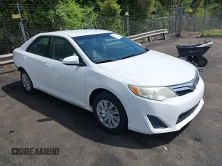 2012 Toyota Camry L z VIN 4T4BF1FK5CR209769, wystawiony jako IAAI lot #42028476 z przebiegiem 197 522 mil mil oraz . Historia ofert i sprzedaży dostępna na DreamBid. Obrazek 1.
