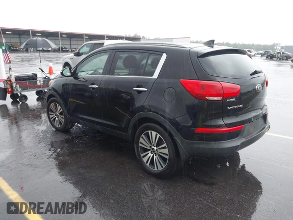 2015 Kia Sportage EX z VIN KNDPC3AC5F7785714, wystawiony jako IAAI lot #42242490 z przebiegiem 199 706 mil mil oraz . Historia ofert i sprzedaży dostępna na DreamBid. Obrazek 3.