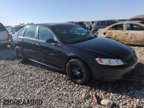 2013 Chevrolet Impala Police z VIN 2G1WD5E3XD1162414, wystawiony jako Copart lot #53910565 z przebiegiem 146 081 mil mil oraz Szkoda całkowita • Salvage title. Historia ofert i sprzedaży dostępna na DreamBid. Obrazek 4.