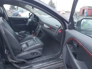 2008 Volvo XC70 с VIN YV4BZ982481017864, выставлен на аукционе IAAI как лот 41361091 с пробегом 197 979 миль миль и . История ставок и продаж доступна на DreamBid. Изображение 5.