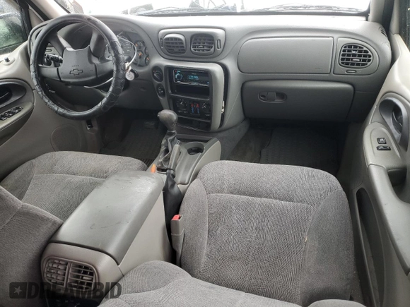 2004 Chevrolet TrailBlazer LS with VIN 1GNDT13S742327217, listed as a Copart auction lot 50155425 with 128,786 mi miles and Salvage Title. Bid and sale history available at carsss.com. Image 8.