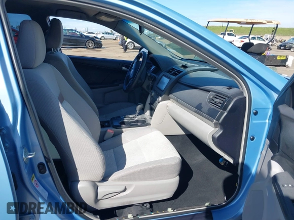2012 Toyota Camry L z VIN 4T1BF1FK9CU575423, wystawiony jako IAAI lot #41665579 z przebiegiem 161 775 mil mil oraz . Historia ofert i sprzedaży dostępna na DreamBid. Obrazek 5.