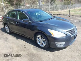 2013 Nissan Altima S with VIN 1N4AL3AP9DC207683, listed as a IAAI auction lot 41830499 with 111,884 mi miles and . Bid and sale history available at DreamBid. Image 1.