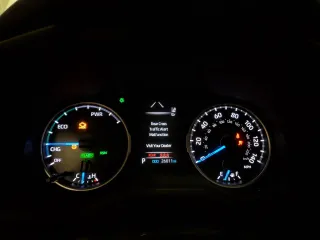 2022 Toyota RAV4 Hybrid XLE with VIN JTMRWRFV0ND140546, listed as a Copart auction lot 46053405 with 26,011 mi miles and Salvage Title. Bid and sale history available at carsss.com. Image 9.