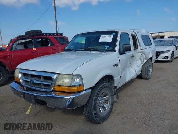 2000 Ford Ranger XL with VIN 1FTYR14V5YTA27015, listed as a IAAI auction lot 40703797 with 212,894 mi miles. Bid and sale history available at carsss.com. Image 2.