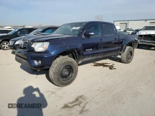 2013 Toyota Tacoma z VIN 3TMMU4FN1DM055088, wystawiony jako Copart lot #47825245 z przebiegiem 189 018 mil mil oraz Czysty tytuł • Clean title. Historia ofert i sprzedaży dostępna na DreamBid. Obrazek 1.