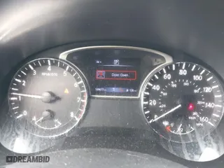 2018 Nissan Altima 2.5 S with VIN 1N4AL3AP8JC102242, listed as a IAAI auction lot 40636075 with 149,677 mi miles. Bid and sale history available at carsss.com. Image 7.