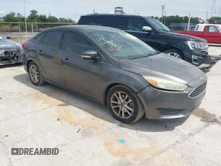 2016 Ford Focus SE with VIN 1FADP3F27GL264452, listed as a IAAI auction lot 41842240 with 180,261 mi miles. Bid and sale history available at carsss.com. Image 1.