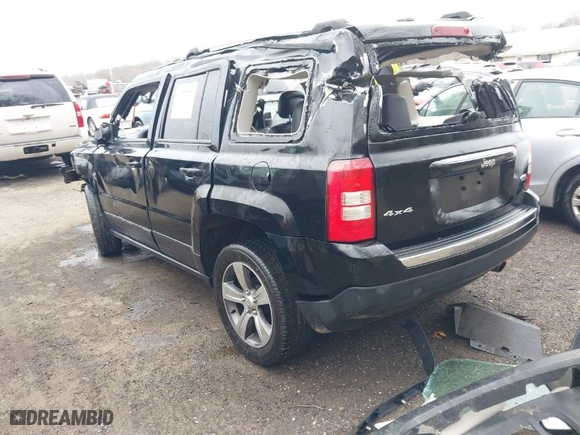 2016 Jeep Patriot Latitude with VIN 1C4NJRFB4GD500763, listed as a IAAI auction lot 41777773 with 85,766 mi miles. Bid and sale history available at carsss.com. Image 3.