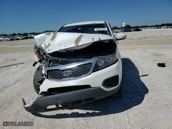 2012 Kia Sorento LX with VIN 5XYKT4A11CG269282, listed as a Copart auction lot 48687625 with 136,803 mi miles and Salvage Title. Bid and sale history available at carsss.com. Image 11.