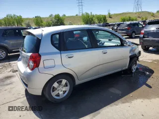 2009 Pontiac G3 z VIN KL2TD66EX9B631592, wystawiony jako Copart lot #83761874 z przebiegiem 49 249 mil mil oraz Nie do naprawy. Historia ofert i sprzedaży dostępna na DreamBid. Obrazek 3.