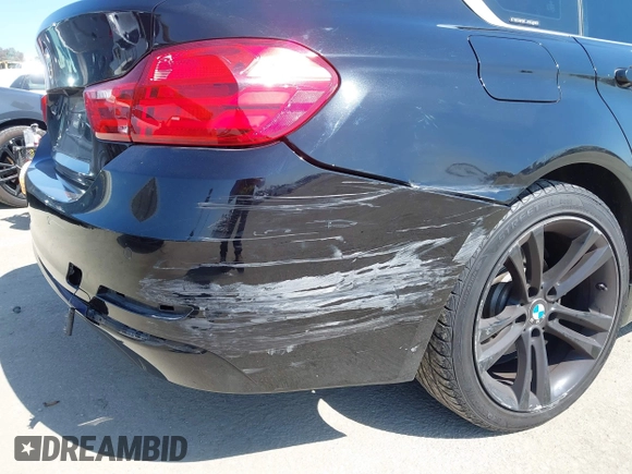 2016 BMW 4 Series 428i xDrive z VIN WBA4C9C58GG141210, wystawiony jako IAAI lot #42218036 z przebiegiem 88 864 mil mil oraz . Historia ofert i sprzedaży dostępna na DreamBid. Obrazek 6.