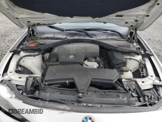 2015 BMW 3 Series 328i xDrive z VIN WBA3B5C58FF962349, wystawiony jako Copart lot #57856995 z przebiegiem 74 821 mil mil oraz Szkoda całkowita • Salvage title. Historia ofert i sprzedaży dostępna na DreamBid. Obrazek 11.