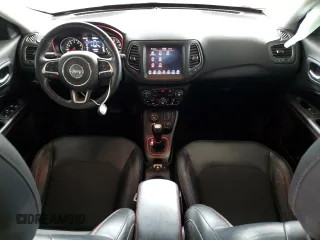 2019 Jeep Compass Trailhawk with VIN 3C4NJDDB9KT670934, listed as a Copart auction lot 48968305 with 101,129 mi miles and Clean Title. Bid and sale history available at carsss.com. Image 8.