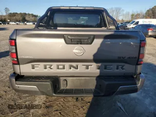 2023 Nissan Frontier SV z VIN 1N6ED1EK7PN672948, wystawiony jako Copart lot #45247705 z przebiegiem 13 031 mil mil oraz Szkoda całkowita • Salvage title. Historia ofert i sprzedaży dostępna na DreamBid. Obrazek 6.