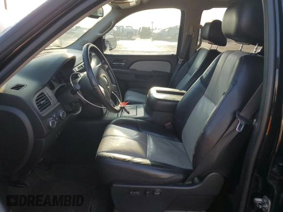 2010 GMC Sierra 1500 SLT с VIN 3GTRKWE37AG140020, выставлен на аукционе Copart как лот 51840655 с пробегом 203 389 миль миль и Списание • Salvage title. История ставок и продаж доступна на DreamBid. Изображение 7.