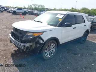 2015 Ford Utility Police Interceptor with VIN 1FM5K8AR0FGC16647, listed as a IAAI auction lot 42039669 with 155,768 mi miles. Bid and sale history available at carsss.com. Image 2.