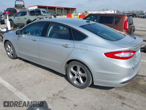2016 Ford Fusion SE with VIN 3FA6P0HDXGR219190, listed as a IAAI auction lot 41936584 with 146,716 mi miles. Bid and sale history available at carsss.com. Image 3.