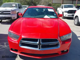 2014 Dodge Charger SXT with VIN 2C3CDXHG0EH180681, listed as a IAAI auction lot 41868514 with 187,872 mi miles. Bid and sale history available at carsss.com. Image 6.