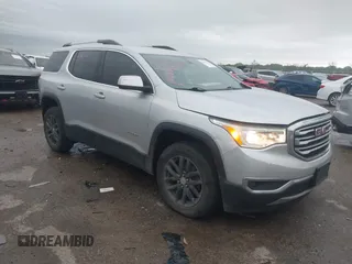 2019 GMC Acadia SLT z VIN 1GKKNMLS7KZ103644, wystawiony jako IAAI lot #41945283 z przebiegiem 167 784 mil mil oraz . Historia ofert i sprzedaży dostępna na DreamBid. Obrazek 1.