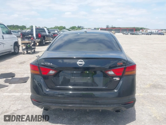 2024 Nissan Altima SR z VIN 1N4BL4CV8RN312278, wystawiony jako IAAI lot #42096194 z przebiegiem 20 256 mil mil oraz . Historia ofert i sprzedaży dostępna na DreamBid. Obrazek 17.