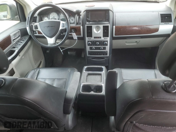 2010 Chrysler Town & Country Touring Plus with VIN 2A4RR8D18AR442282, listed as a Copart auction lot 51805924 with 172,704 mi miles and Salvage Title. Bid and sale history available at DreamBid. Image 8.
