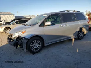 2019 Toyota Sienna XLE Auto Access Seat with VIN 5TDYZ3DC5KS977360, listed as a Copart auction lot 88314275 with 71,200 mi miles and Salvage Title. Bid and sale history available at carsss.com. Image 1.