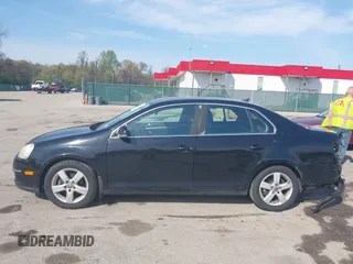 2008 Volkswagen Jetta SE with VIN 3VWRZ71K48M160894, listed as a IAAI auction lot 41982930 with 219,369 mi miles and . Bid and sale history available at DreamBid. Image 14.
