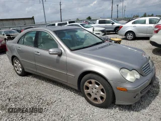 2006 Mercedes-Benz C 280 Luxury with VIN WDBRF92HX6F772006, listed as a Copart auction lot 52244315 with 153,288 mi miles and Clean Title. Bid and sale history available at DreamBid. Image 4.