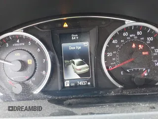 2017 Toyota Camry XLE z VIN 4T1BF1FK1HU644600, wystawiony jako IAAI lot #42301348 z przebiegiem 74 937 mil mil oraz . Historia ofert i sprzedaży dostępna na DreamBid. Obrazek 7.