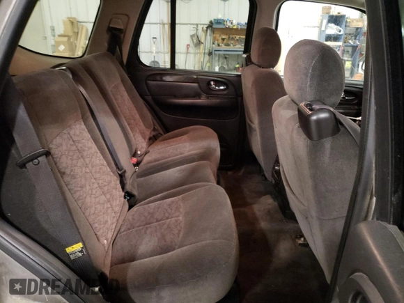 2005 GMC Envoy SLT with VIN 1GKDT13S552138600, listed as a Copart auction lot 43932675 with 156,361 mi miles and Non Repairable. Bid and sale history available at carsss.com. Image 11.