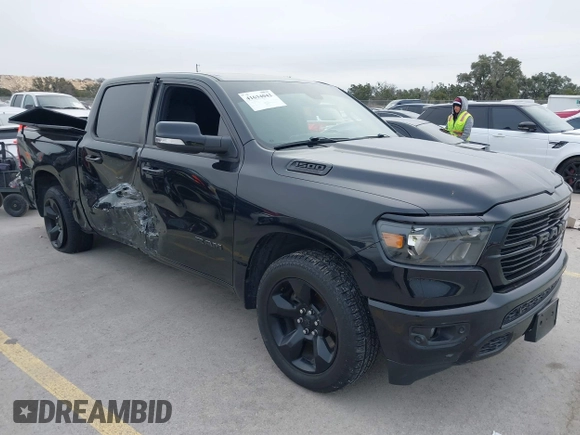 2019 Ram 1500 Big Horn z VIN 1C6RREFT1KN891182, wystawiony jako IAAI lot #41634042 z przebiegiem 128 972 mil mil oraz . Historia ofert i sprzedaży dostępna na DreamBid. Obrazek 1.