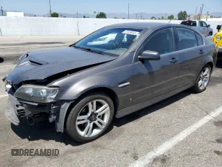 2009 Pontiac G8 z VIN 6G2ER57739L183196, wystawiony jako Copart lot #57629855 z przebiegiem 170 034 mil mil oraz Szkody całkowita. Historia ofert i sprzedaży dostępna na DreamBid. Obrazek 1.